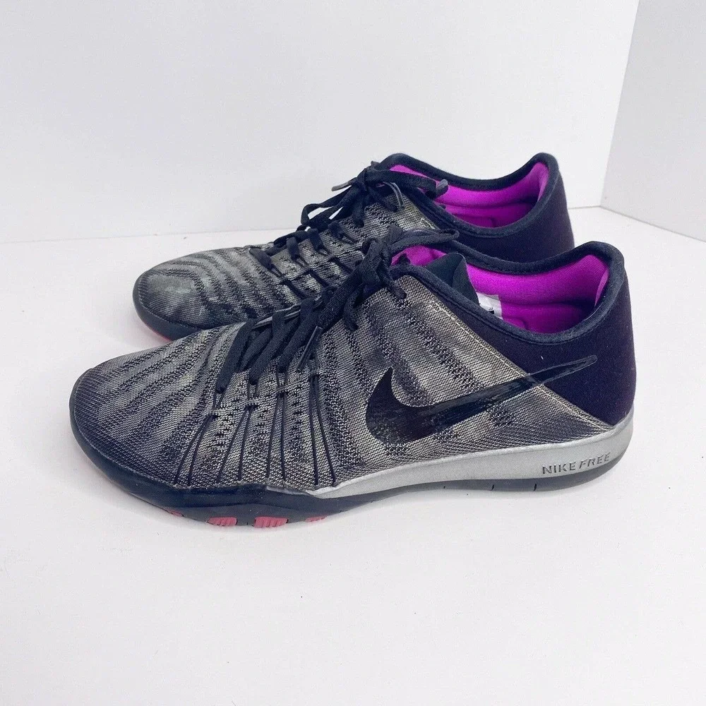 Nike Womens Free Running Shoes Sneakers Size 6.5 Silver Black Metallic
